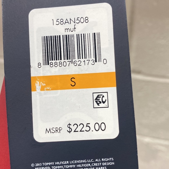 Men Tommy Hilfiger puffer jacket - Picture 11 of 11